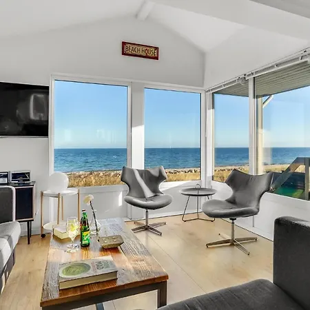 Ferienhaus Gorgeous In With Kitchen