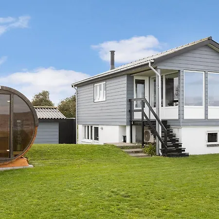 Gorgeous In With Kitchen Holiday home Otterup