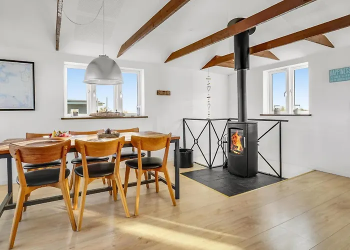 Gorgeous In With Kitchen Оттеруп